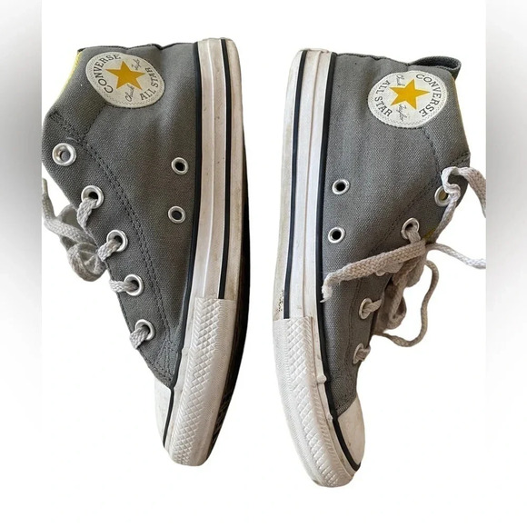 Kids Converse Grey and Yellow Low Tops Size 3 - Picture 5 of 7